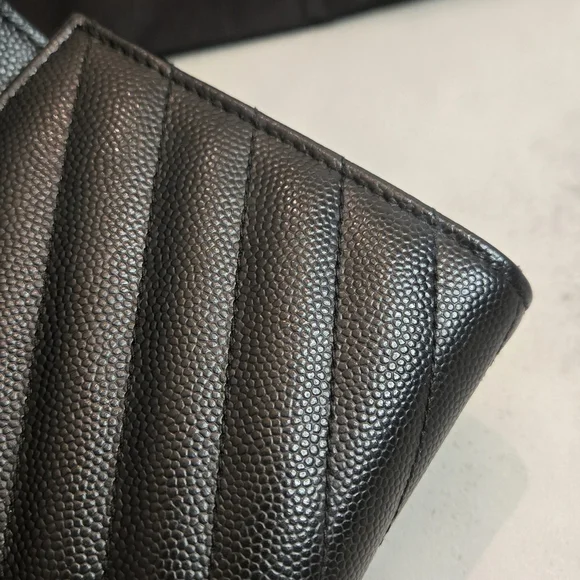Saint Laurent Grain De Poudre Matelasse Chevron Monogram Flap Wallet - Black - Picture 6 of 15